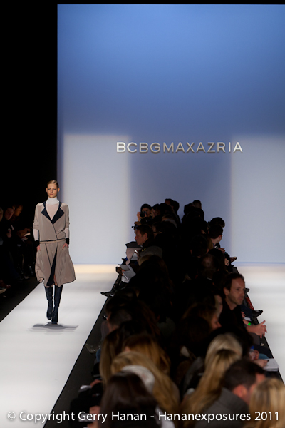 Fall 2010 Fashion Week on Mercedes Benz 2010 New York Fashion Week Bcbgmaxazria Fall 2011 3067