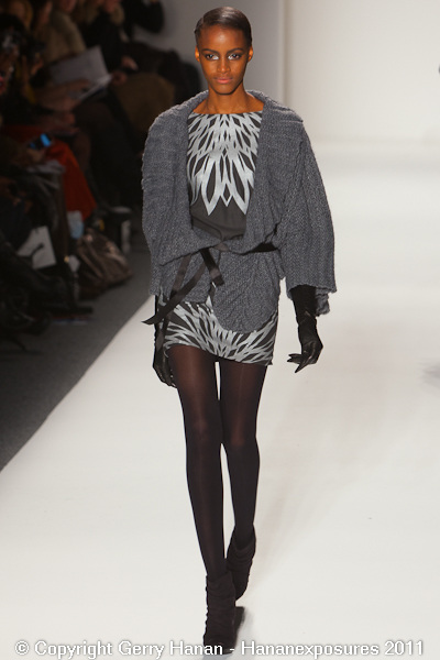 Mercedes Benz 2011 New York Fashion Week Hananexposures Irina Shabayeva Fall 2011 (4)