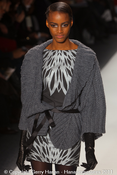 Mercedes Benz 2011 New York Fashion Week Hananexposures Irina Shabayeva Fall 2011 (5)