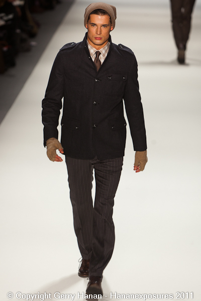 Mercedes Benz 2011 New York Fashion Week Hananexposures Perry Ellis Fall 2011 (6)