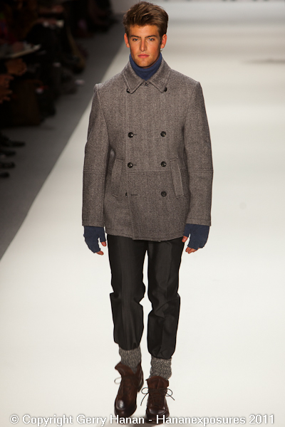 Mercedes Benz 2011 New York Fashion Week Hananexposures Perry Ellis Fall 2011 (15)