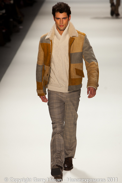 Mercedes Benz 2011 New York Fashion Week Hananexposures Perry Ellis Fall 2011 (19)