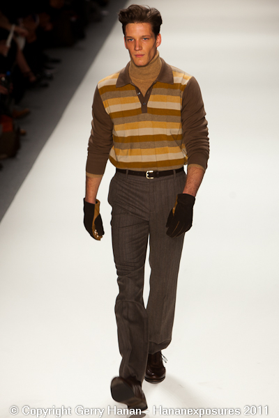 Mercedes Benz 2011 New York Fashion Week Hananexposures Perry Ellis Fall 2011 (23)