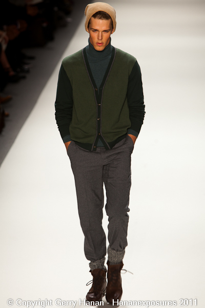 Mercedes Benz 2011 New York Fashion Week Hananexposures Perry Ellis Fall 2011 (27)