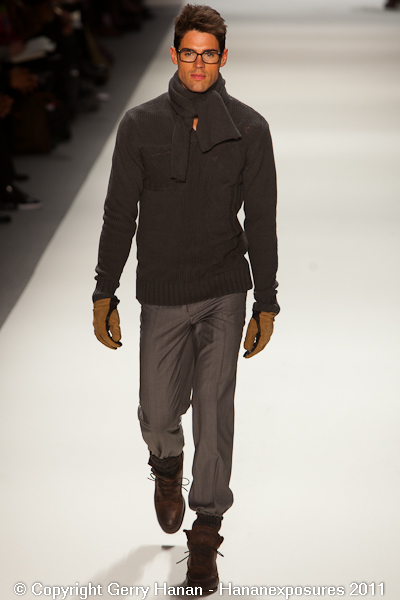 Mercedes Benz 2011 New York Fashion Week Hananexposures Perry Ellis Fall 2011 (33)