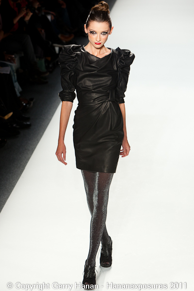 Mercedes Benz 2011 New York Fashion Week Hananexposures Veneziana Fall 2011 (3)