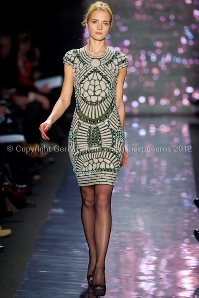 Naeem Khan - Fall/Winter 2012 - Mercedes-Benz New York Fashion Week