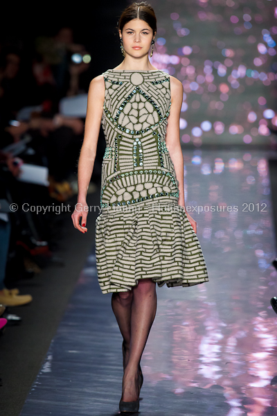 Naeem Khan - Fall/Winter 2012 - Mercedes-Benz New York Fashion Week