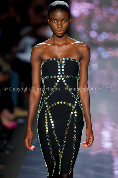 Naeem Khan - Fall/Winter 2012 - Mercedes-Benz New York Fashion Week