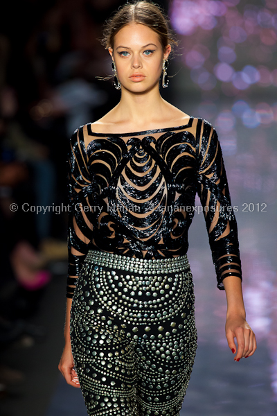 Naeem Khan - Fall/Winter 2012 - Mercedes-Benz New York Fashion Week