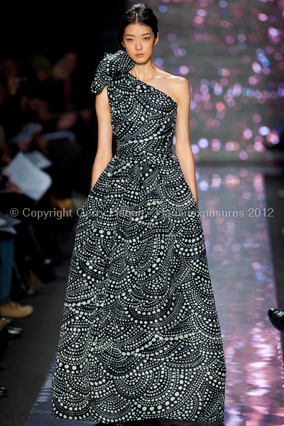 Naeem Khan - Fall/Winter 2012 - Mercedes-Benz New York Fashion Week