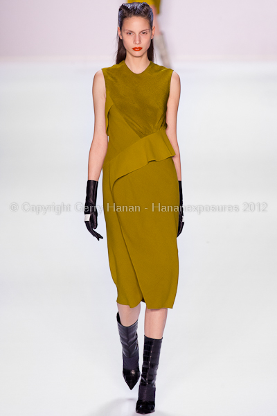 Narciso Rodriguez - Fall/Winter 2012 - Mercedes-Benz New York Fashion Week