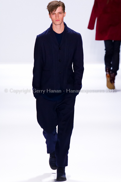 Richard Chai - Fall/Winter 2012 - Mercedes-Benz New York Fashion Week