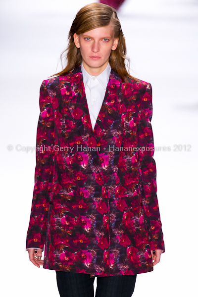 Richard Chai - Fall/Winter 2012 - Mercedes-Benz New York Fashion Week