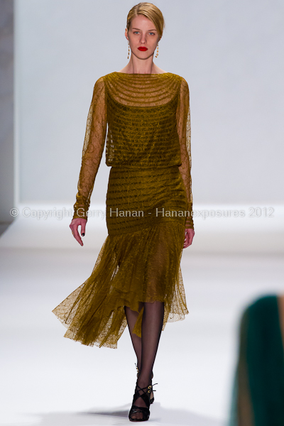 Tadashi Shoji - Fall/Winter 2012 - Mercedes-Benz New York Fashion Week