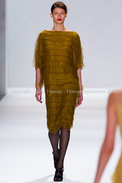 Tadashi Shoji - Fall/Winter 2012 - Mercedes-Benz New York Fashion Week