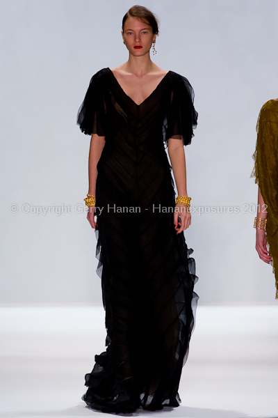 Tadashi Shoji - Fall/Winter 2012 - Mercedes-Benz New York Fashion Week