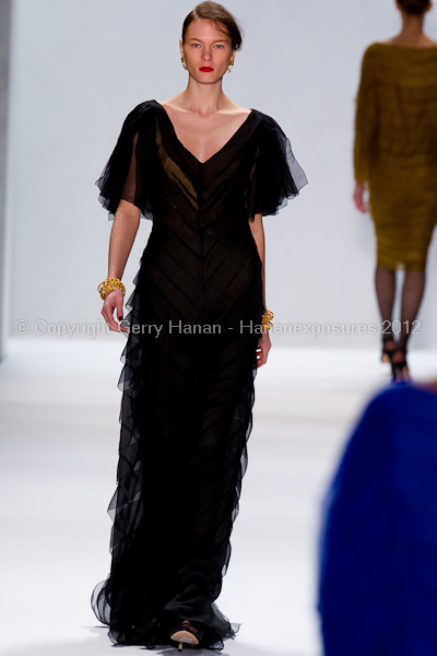 Tadashi Shoji - Fall/Winter 2012 - Mercedes-Benz New York Fashion Week