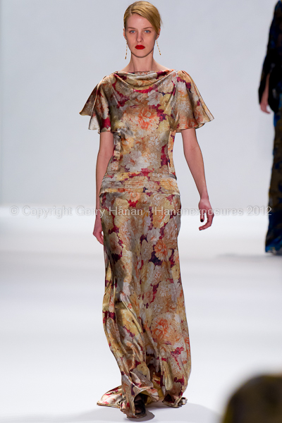 Tadashi Shoji - Fall/Winter 2012 - Mercedes-Benz New York Fashion Week