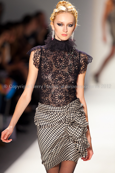 Venexiana - Fall/Winter 2012 - Mercedes-Benz New York Fashion Week