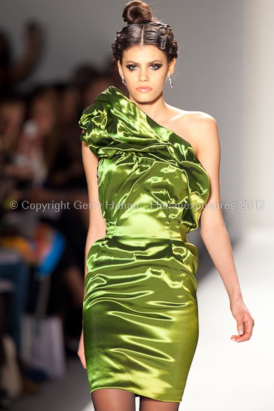 Venexiana - Fall/Winter 2012 - Mercedes-Benz New York Fashion Week