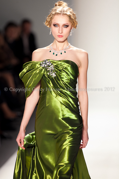 Venexiana - Fall/Winter 2012 - Mercedes-Benz New York Fashion Week