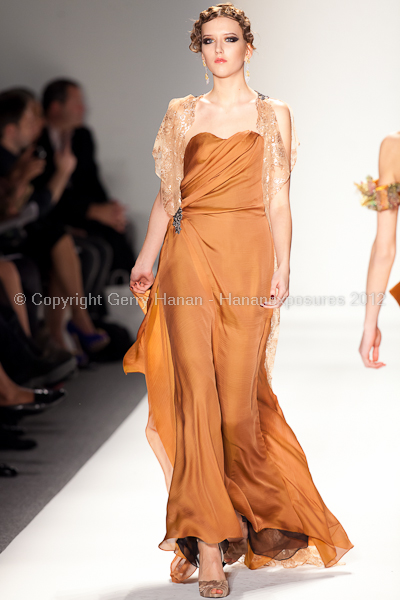 Venexiana - Fall/Winter 2012 - Mercedes-Benz New York Fashion Week