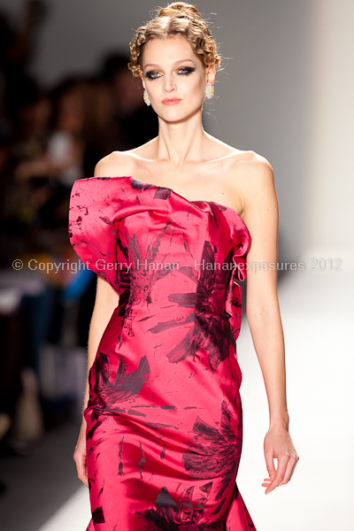 Venexiana - Fall/Winter 2012 - Mercedes-Benz New York Fashion Week