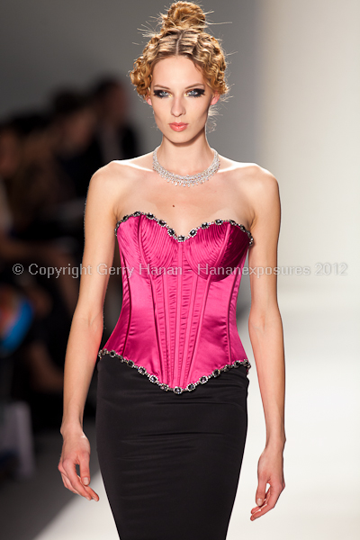 Venexiana - Fall/Winter 2012 - Mercedes-Benz New York Fashion Week