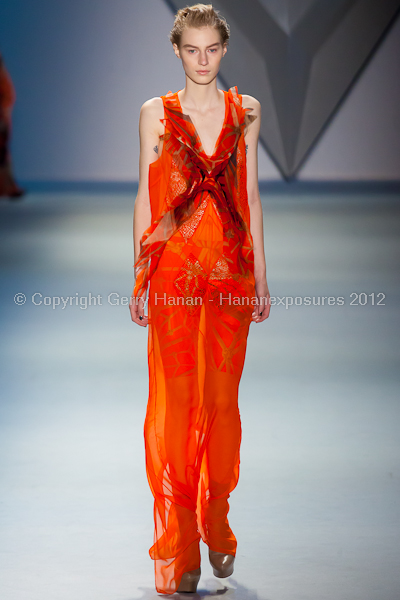 Vera Wang - Fall/Winter 2012 - Mercedes-Benz New York Fashion Week