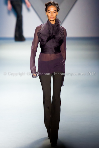 Vera Wang - Fall/Winter 2012 - Mercedes-Benz New York Fashion Week