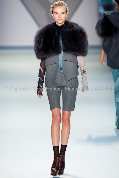 Vera Wang - Fall/Winter 2012 - Mercedes-Benz New York Fashion Week