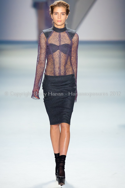 Vera Wang - Fall/Winter 2012 - Mercedes-Benz New York Fashion Week