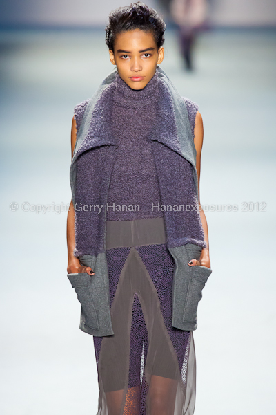 Vera Wang - Fall/Winter 2012 - Mercedes-Benz New York Fashion Week