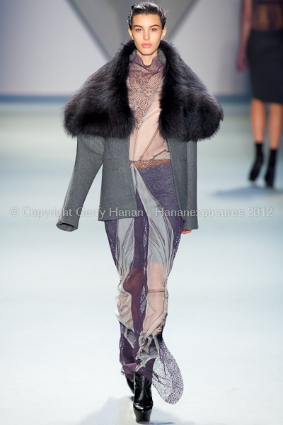 Vera Wang - Fall/Winter 2012 - Mercedes-Benz New York Fashion Week