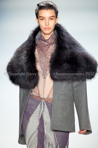 Vera Wang - Fall/Winter 2012 - Mercedes-Benz New York Fashion Week