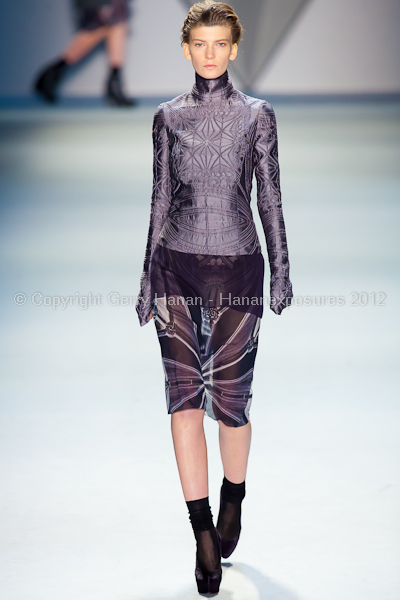 Vera Wang - Fall/Winter 2012 - Mercedes-Benz New York Fashion Week