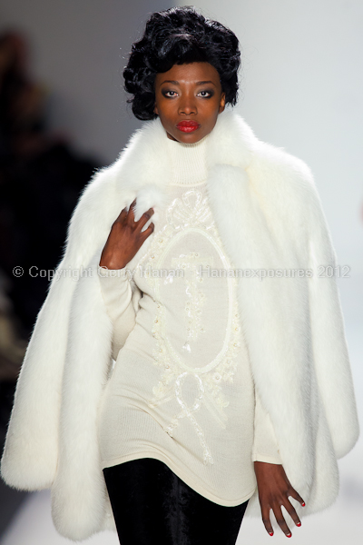 Zang Toi - Fall/Winter 2012 - Mercedes-Benz New York Fashion Week