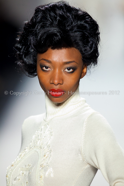 Zang Toi - Fall/Winter 2012 - Mercedes-Benz New York Fashion Week