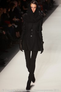 Mercedes Benz 2011 New York Fashion Week Hananexposures Irina Shabayeva Fall 2011 (14)