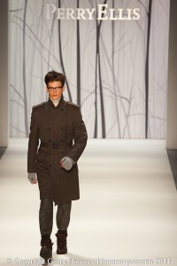 Mercedes Benz 2011 New York Fashion Week Hananexposures Perry Ellis Fall 2011 (1)