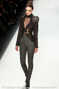Mercedes Benz 2011 New York Fashion Week Hananexposures Veneziana Fall 2011 (18)