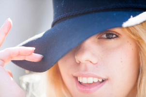 maria-at-new-york-fashion-week-2013-hananexposures-7947