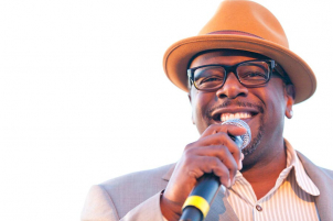 cedrick-the-entertainer-john-legend-formula-one-party-austin-hananexposures-3217