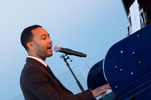 john-legend-formula-one-party-austin-hananexposures-3235